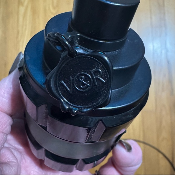 Viktor & Rolf Spicebomb Night Vision - Picture 4 of 5